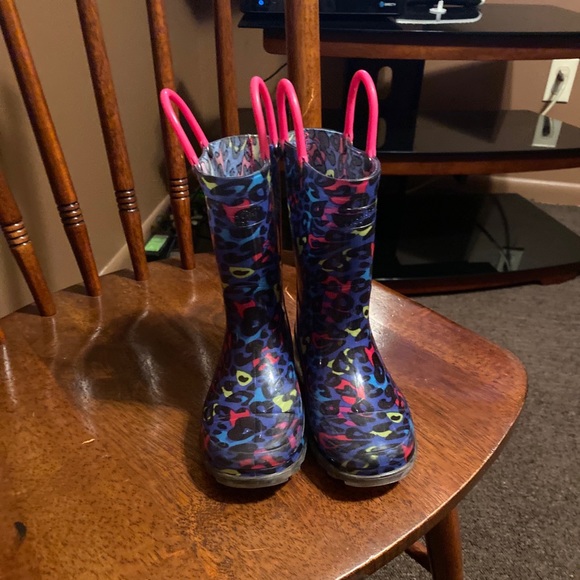 Western Chief light up Rain boots leopard ,toddler girls - Picture 3 of 9